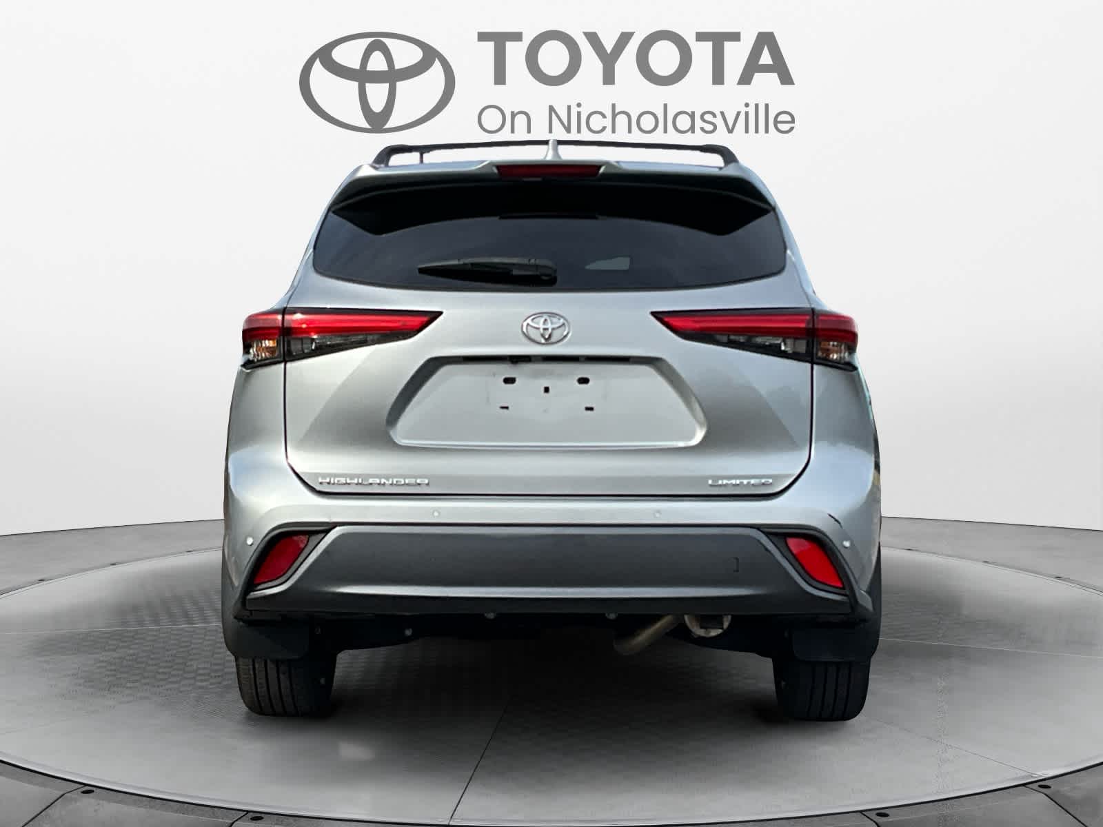 2022 Toyota Highlander Limited