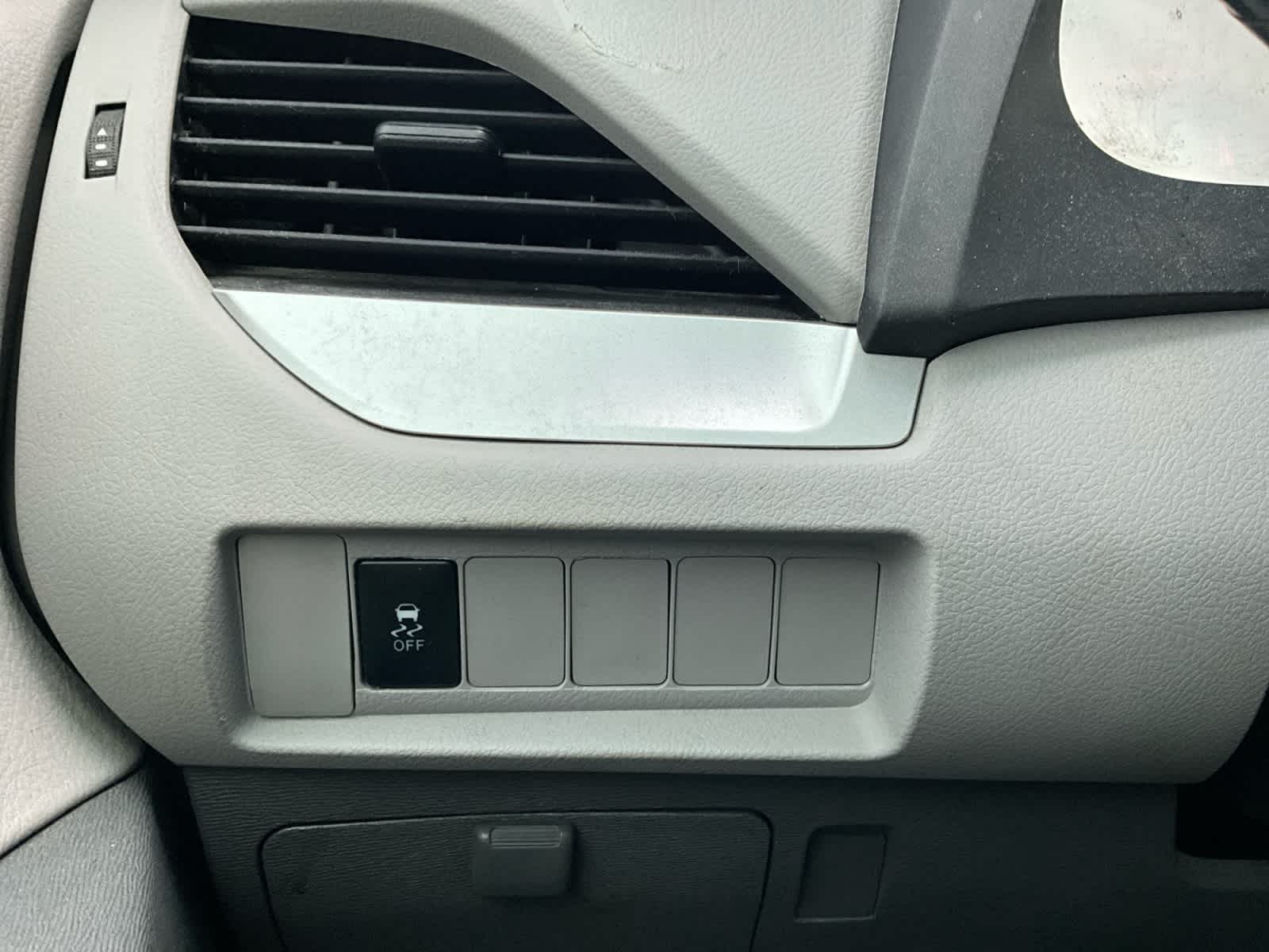 2016 Toyota Sienna L