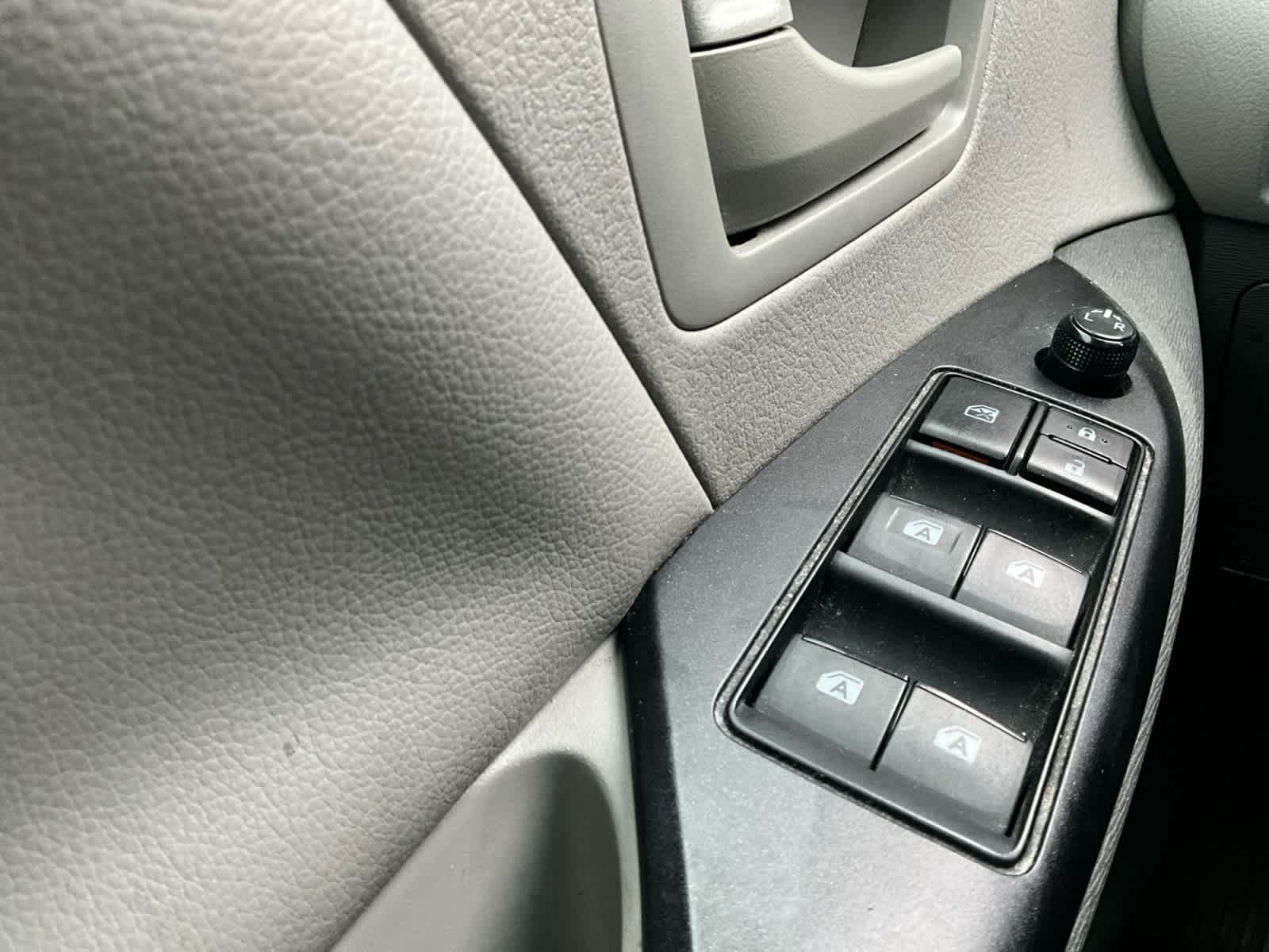 2016 Toyota Sienna L