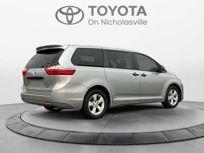 2016 Toyota Sienna L