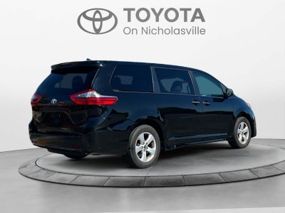 2020 Toyota Sienna L