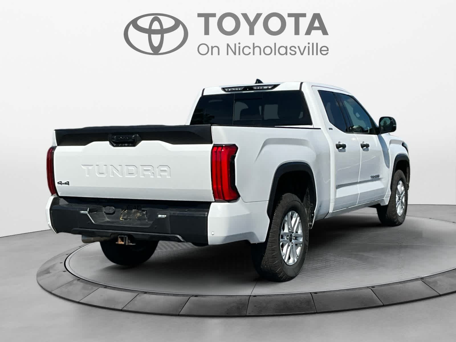 2022 Toyota Tundra SR5