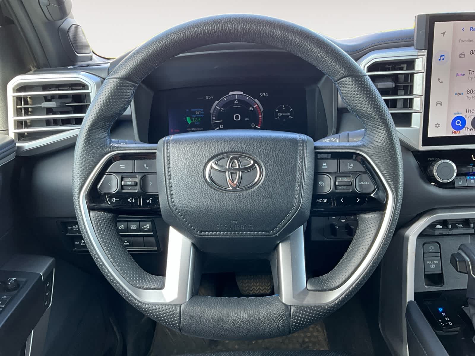 2023 Toyota Tundra Platinum