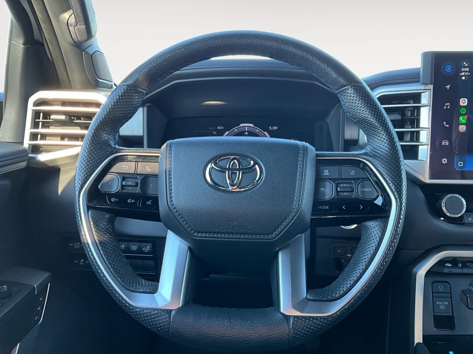 2023 Toyota Tundra Platinum
