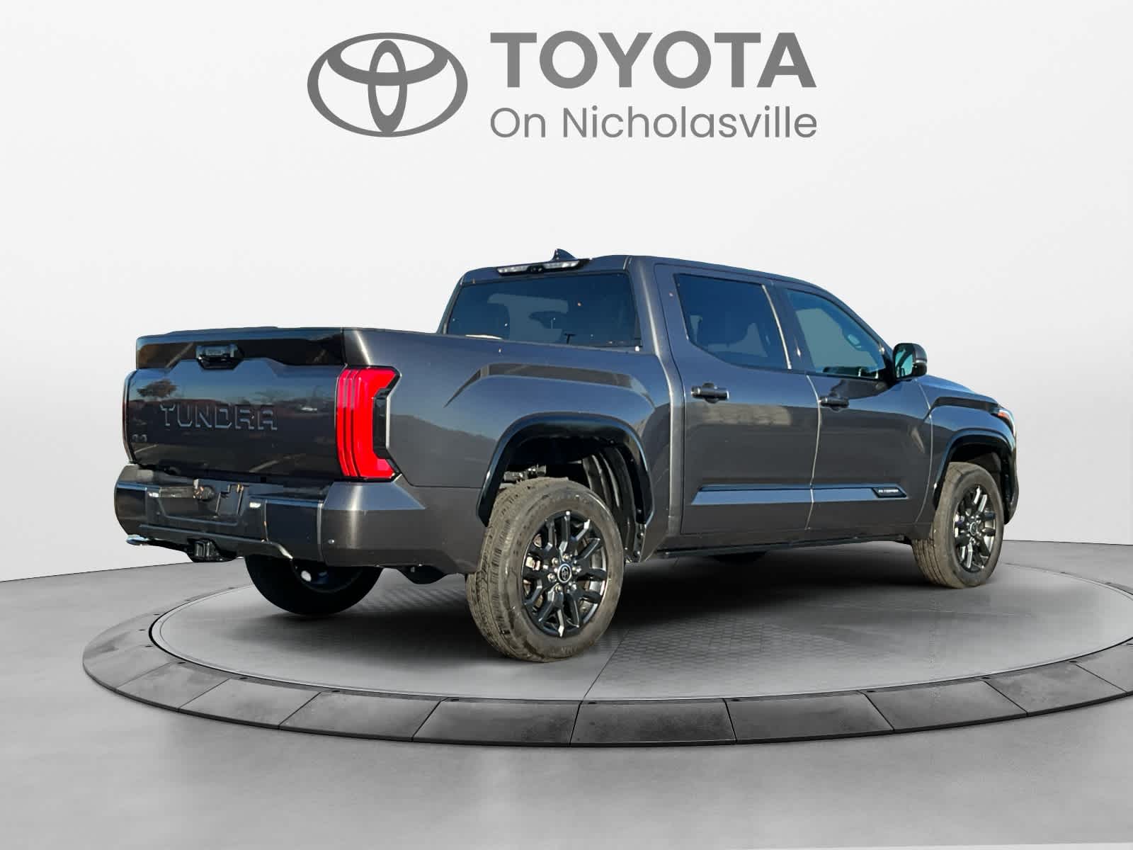2023 Toyota Tundra Platinum