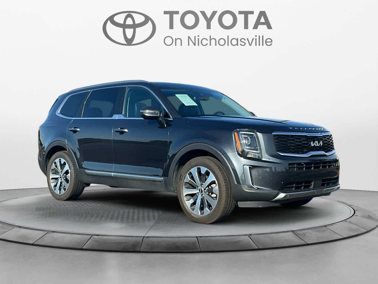 2022 Kia Telluride S