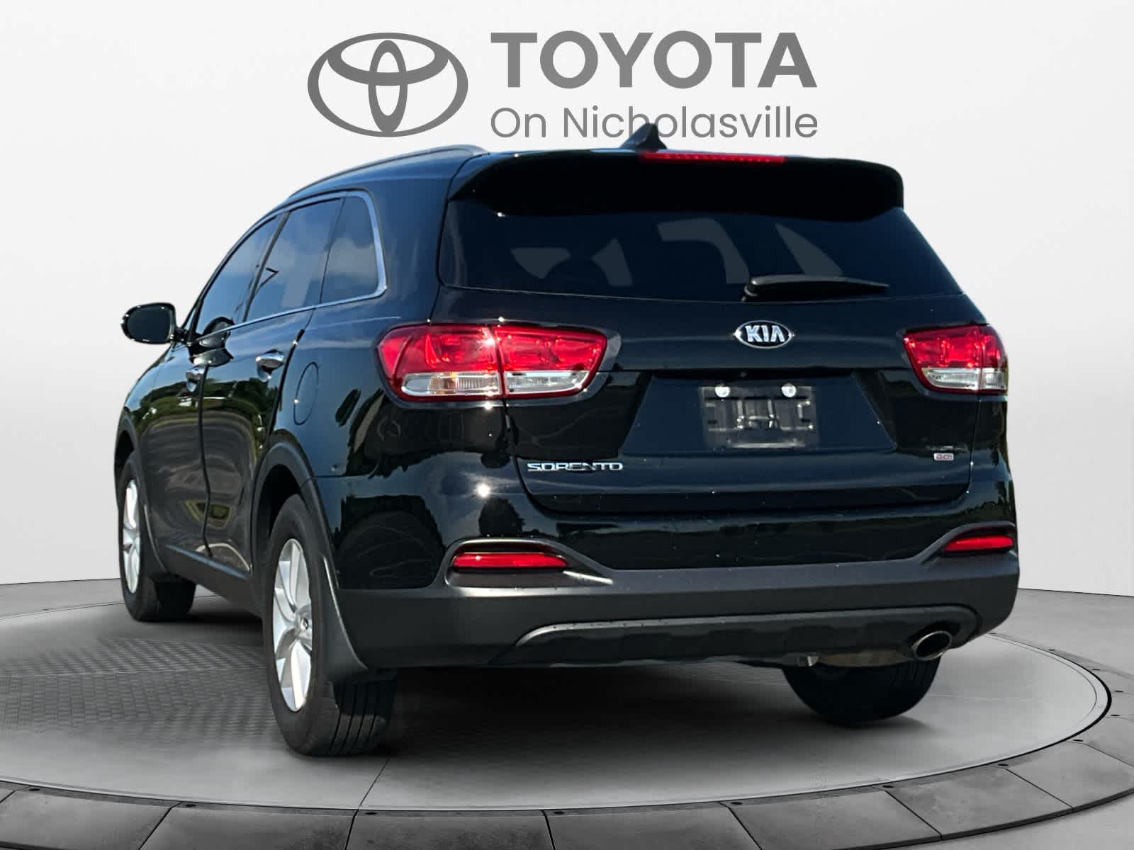 2018 Kia Sorento LX