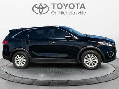 2018 Kia Sorento LX