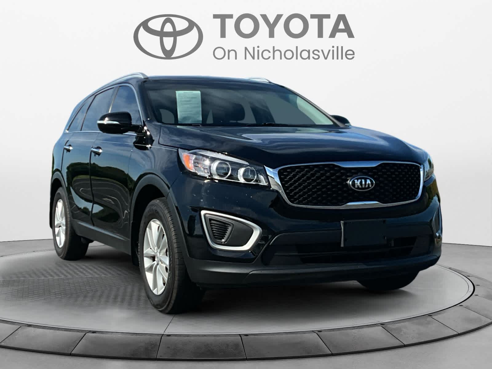 2018 Kia Sorento LX