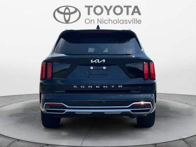 2022 Kia Sorento SX