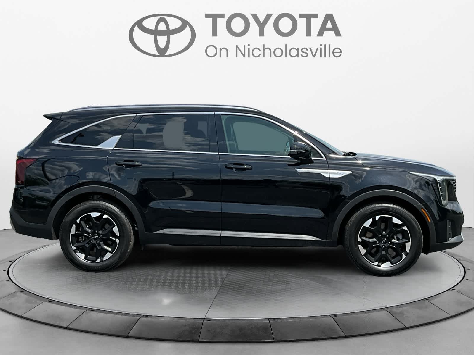 2024 Kia Sorento S