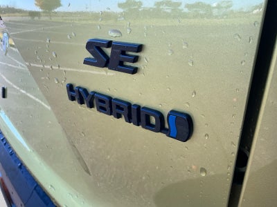 2024 Toyota Corolla Cross Hybrid SE