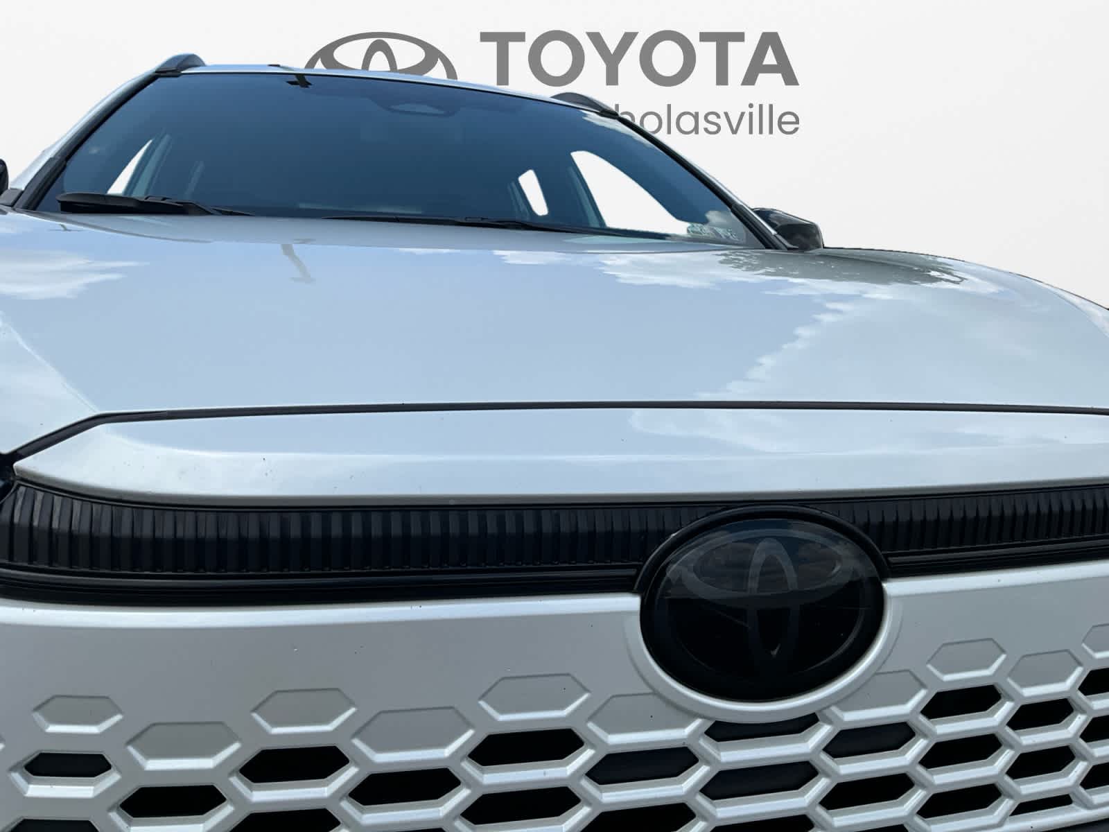 2026 Toyota Corolla Cross Hybrid SE