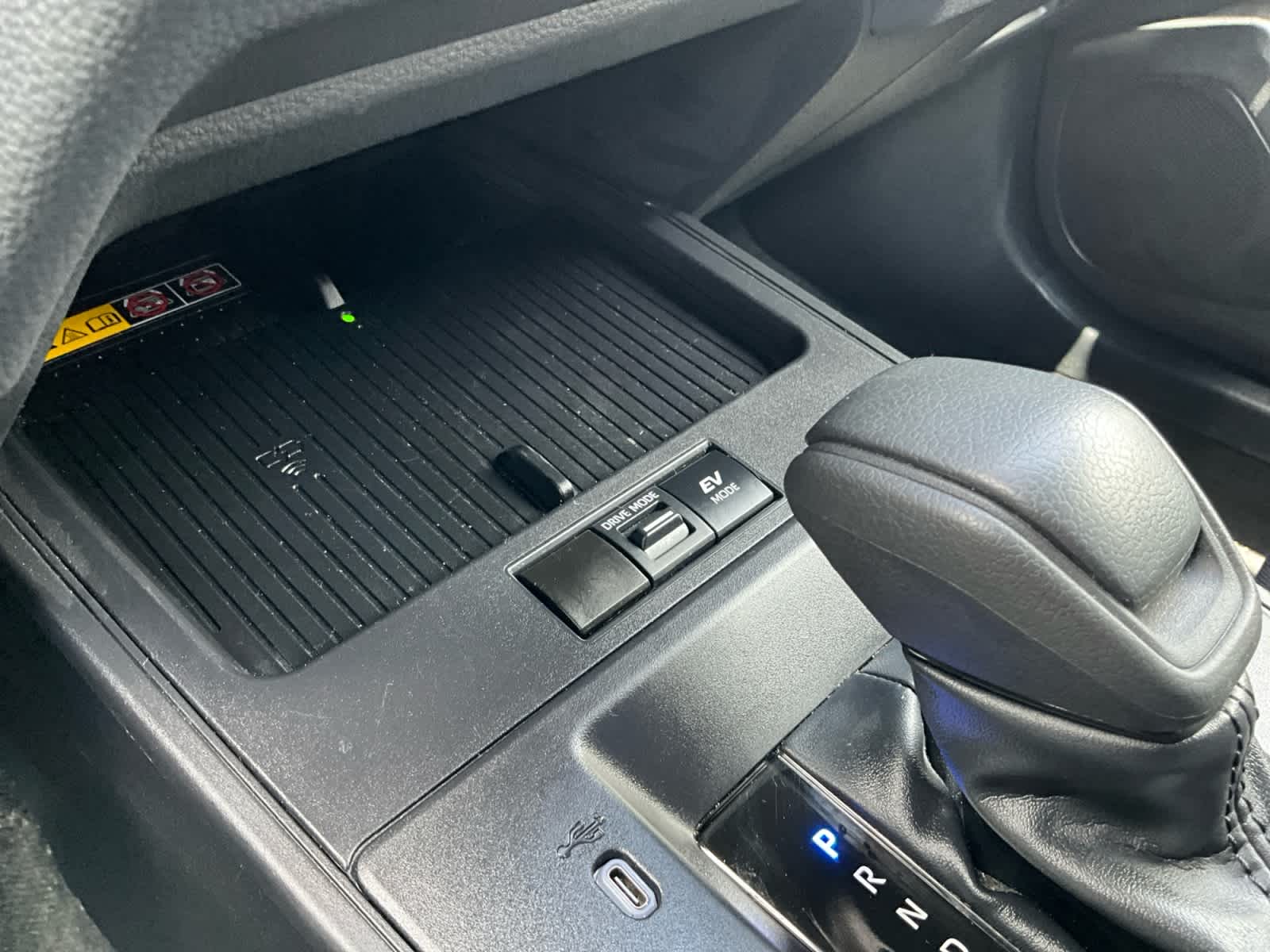 2026 Toyota Corolla Cross Hybrid SE