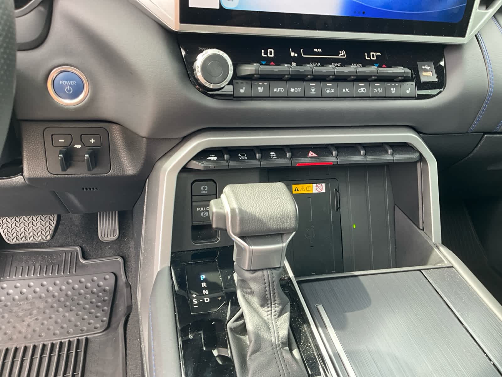 2024 Toyota Sequoia Platinum