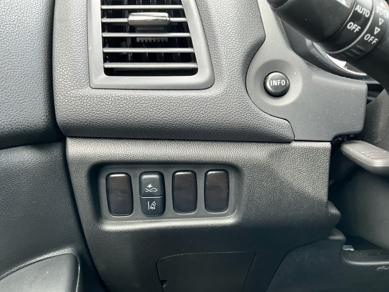 2025 Mitsubishi Outlander Sport ES