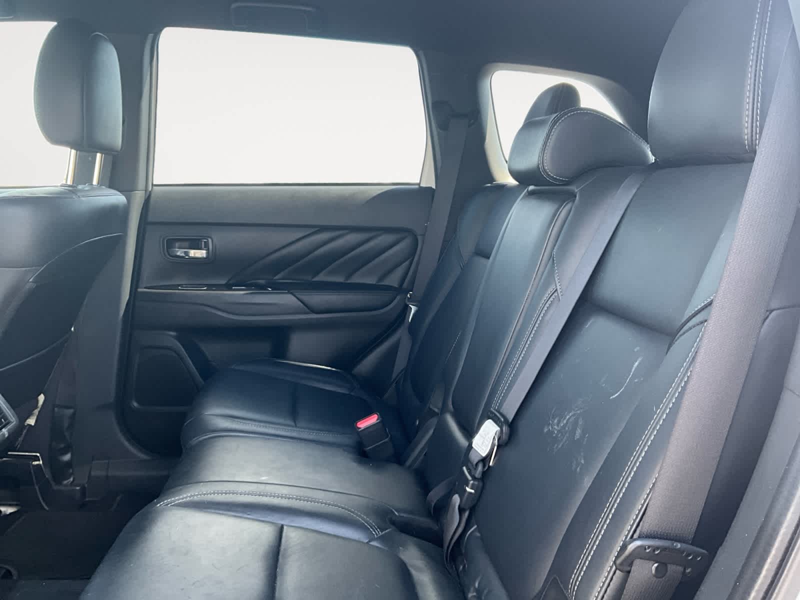 2022 Mitsubishi Outlander PHEV SEL