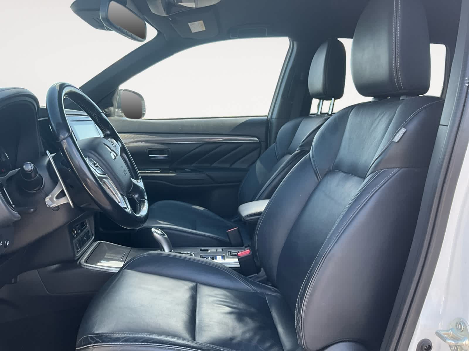 2022 Mitsubishi Outlander PHEV SEL