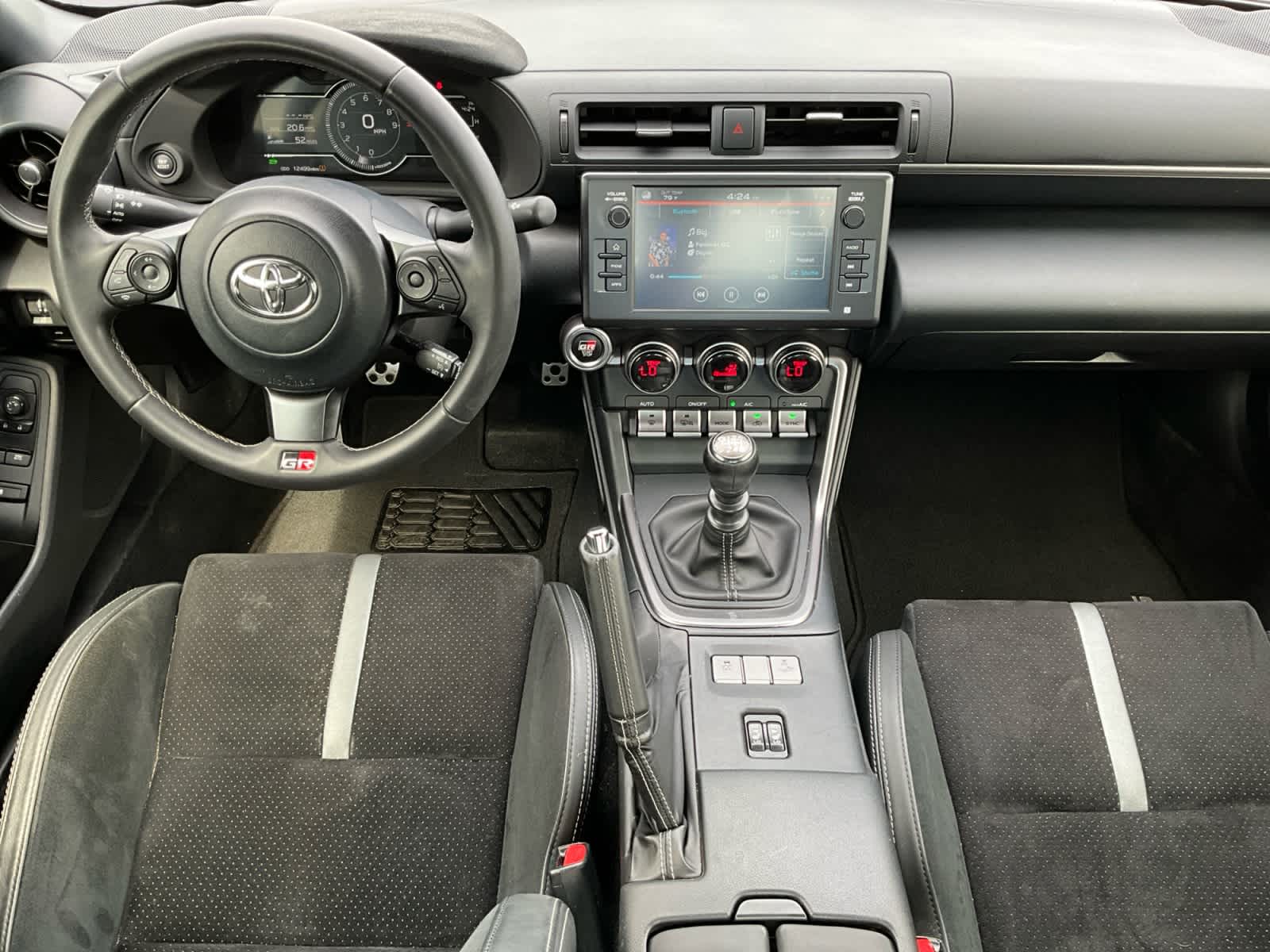 2023 Toyota GR86 Premium