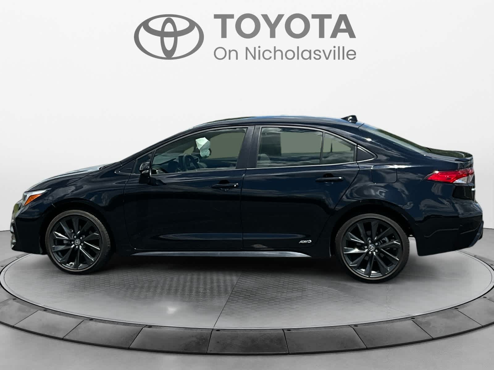 2024 Toyota Corolla Hybrid SE