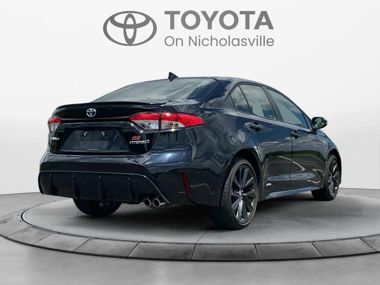 2024 Toyota Corolla Hybrid SE