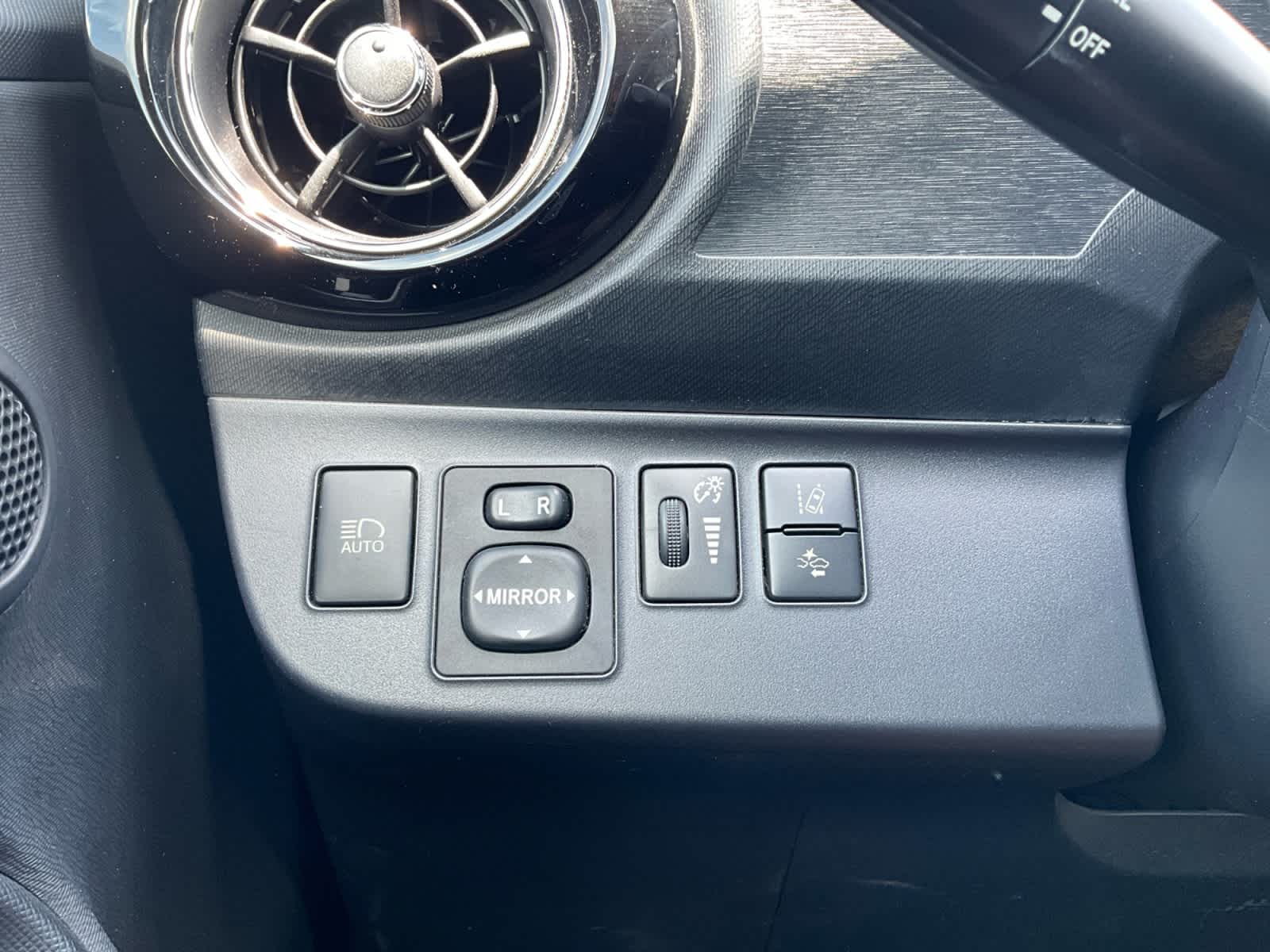 2017 Toyota Prius c Two