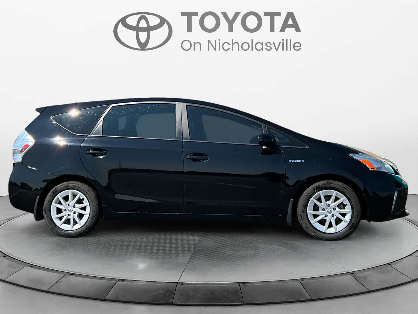 2013 Toyota Prius V Two