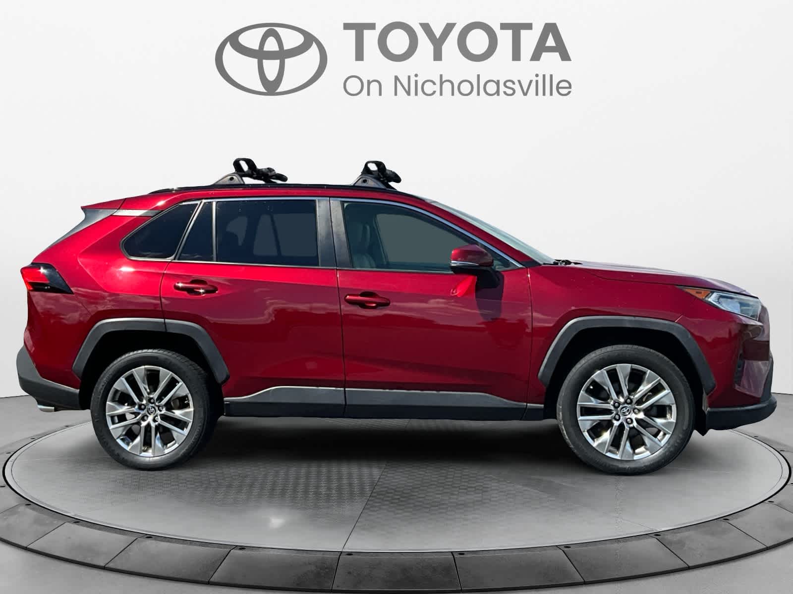 2019 Toyota RAV4 XLE Premium