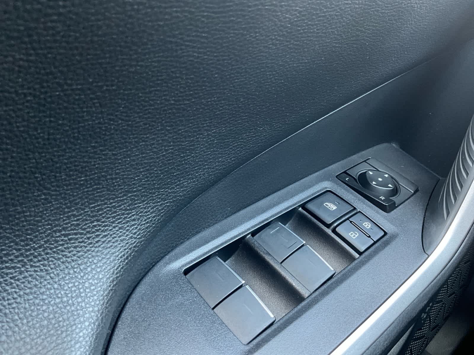 2025 Toyota RAV4 Hybrid XSE