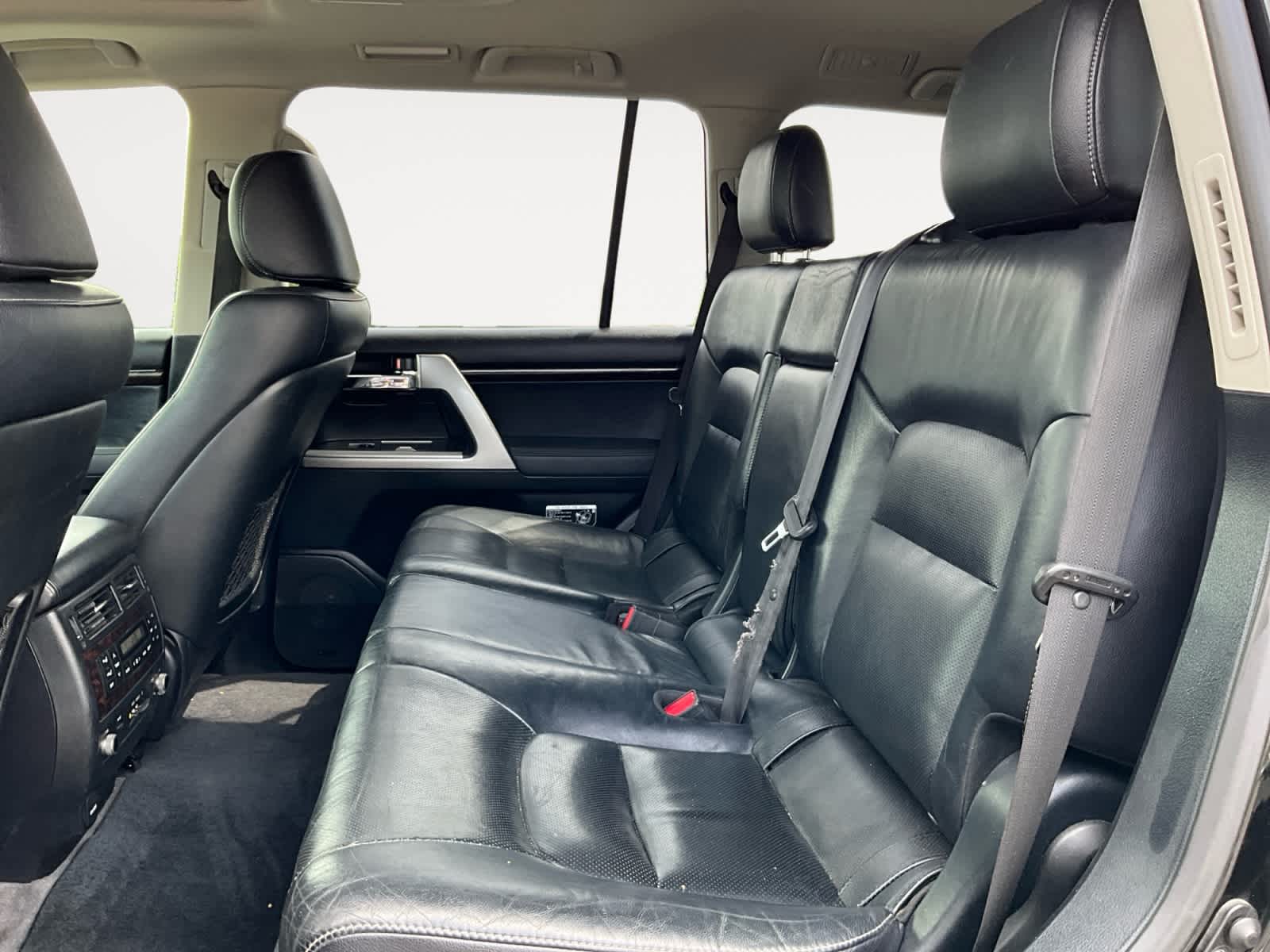 2013 Toyota Land Cruiser 4dr 4WD (Natl)
