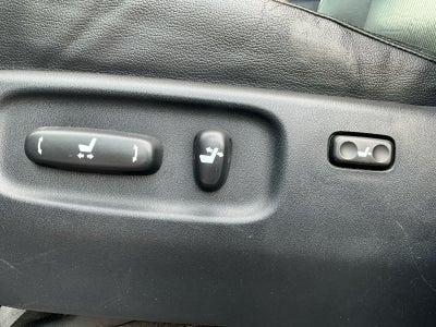 2013 Toyota Land Cruiser 4dr 4WD (Natl)