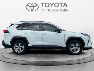 2022 Toyota RAV4 Hybrid LE