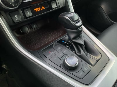 2020 Toyota RAV4 Limited