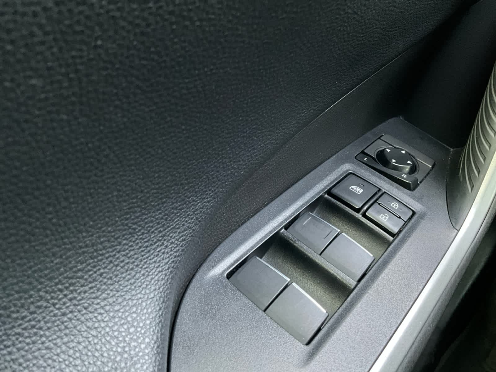 2020 Toyota RAV4 Limited