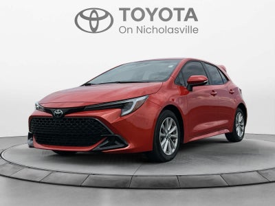 2025 Toyota Corolla Hatchback SE