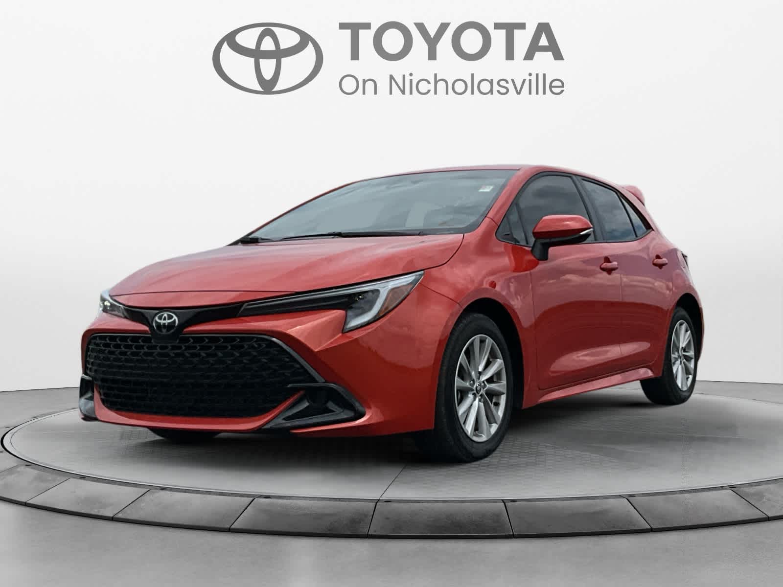 2025 Toyota Corolla Hatchback SE