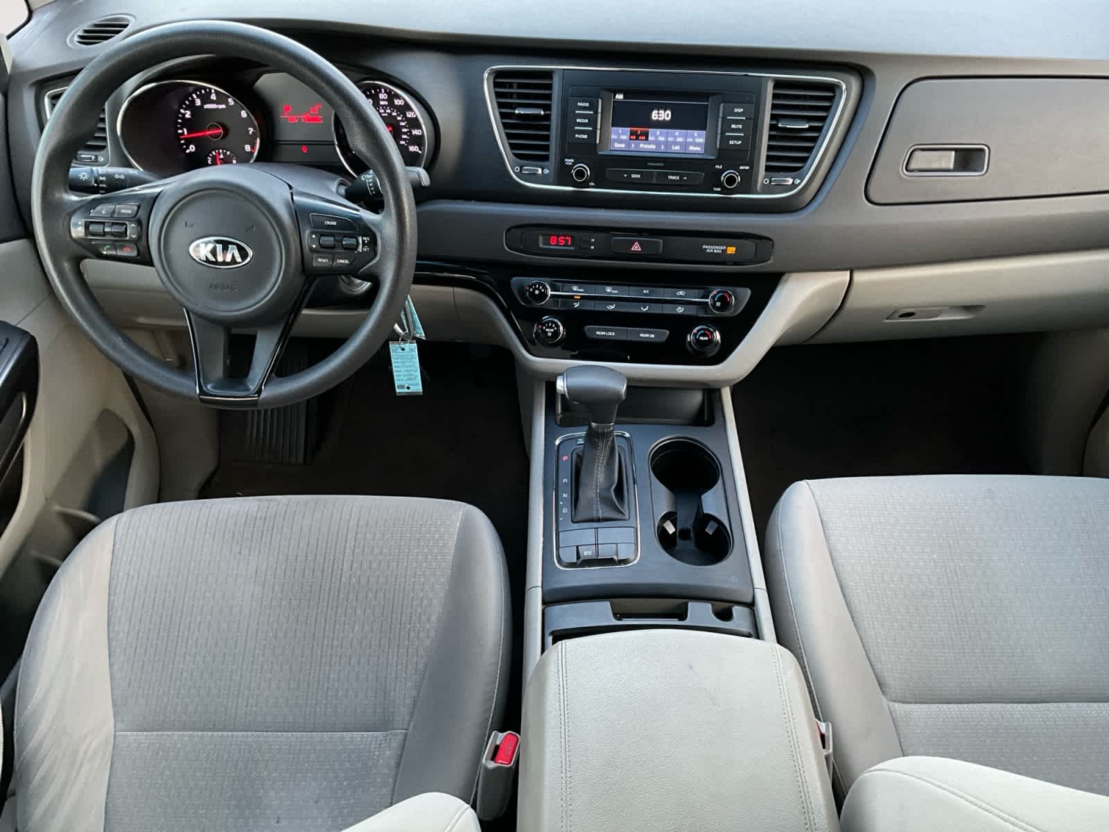 2017 Kia Sedona L