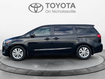 2017 Kia Sedona L