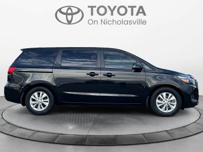 2017 Kia Sedona L