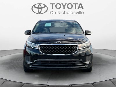 2017 Kia Sedona L