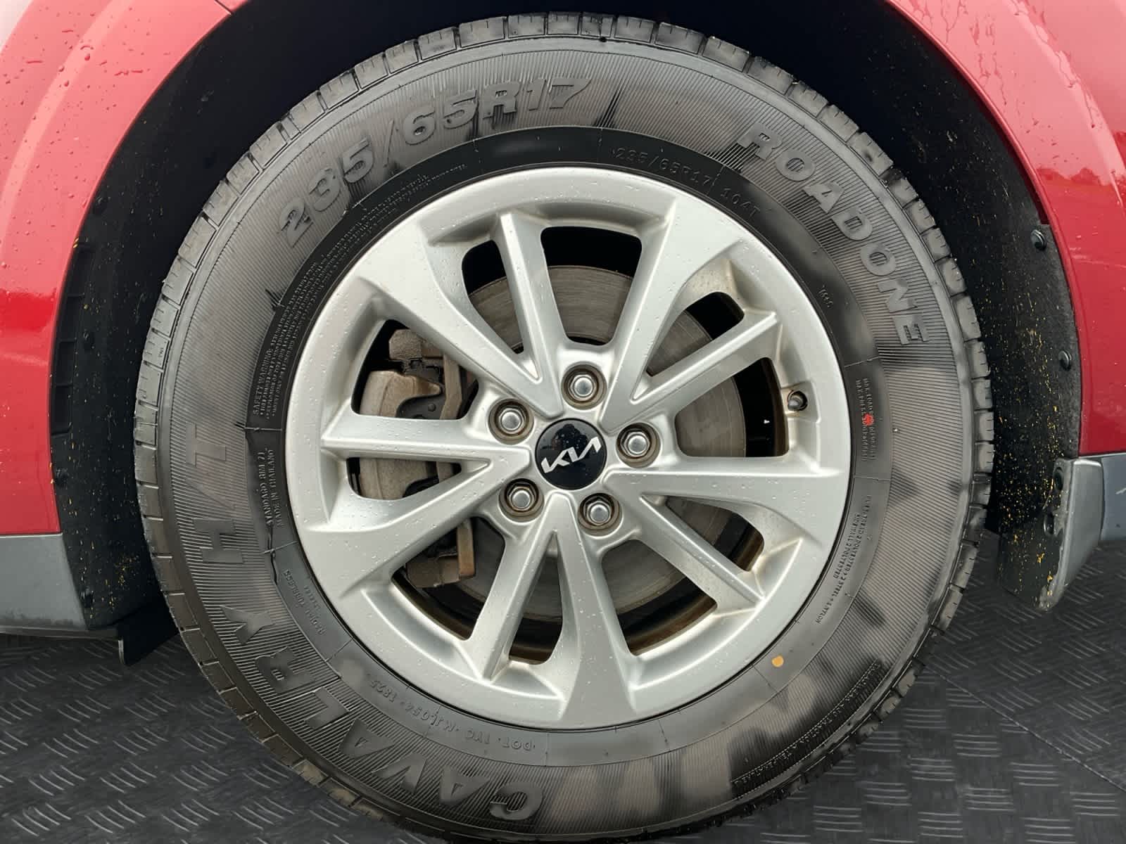 2023 Kia Carnival LX