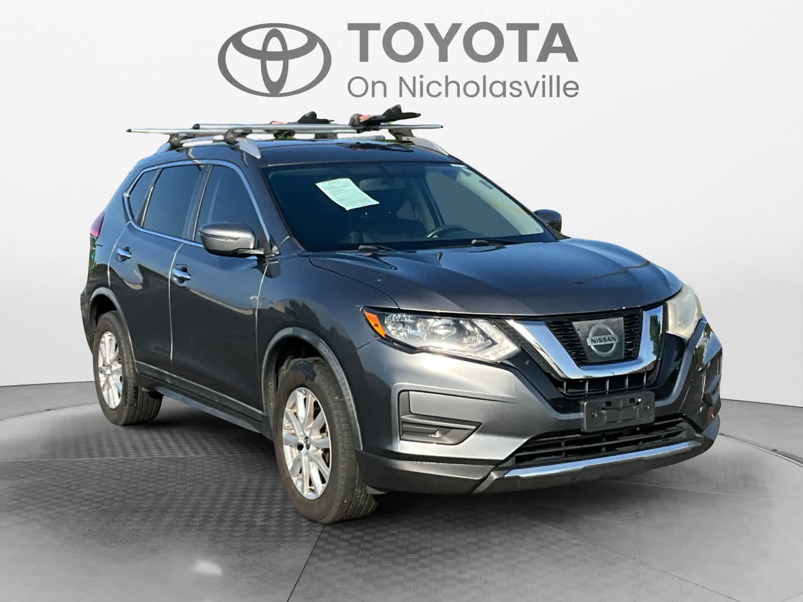 2017 Nissan Rogue SV