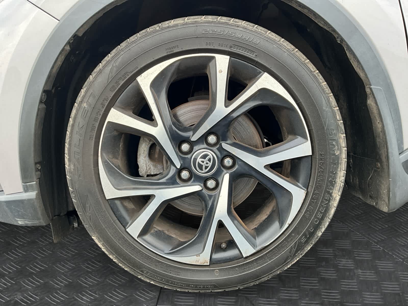 2020 Toyota C-HR XLE