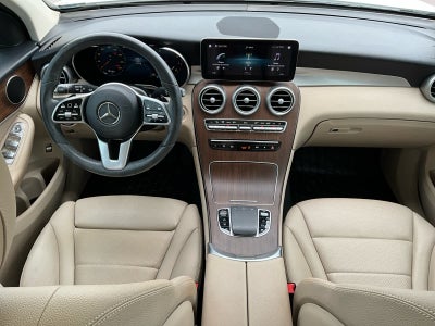 2021 Mercedes-Benz GLC 300 GLC 300
