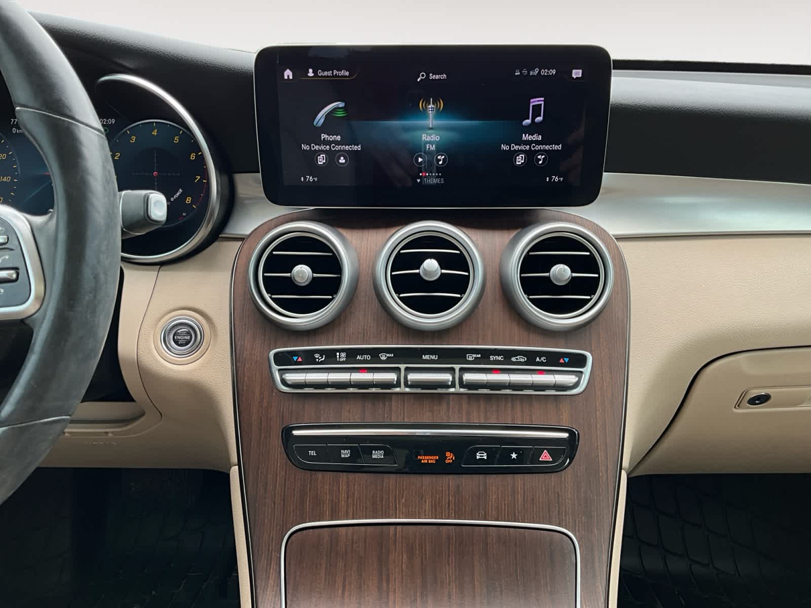 2021 Mercedes-Benz GLC 300 GLC 300