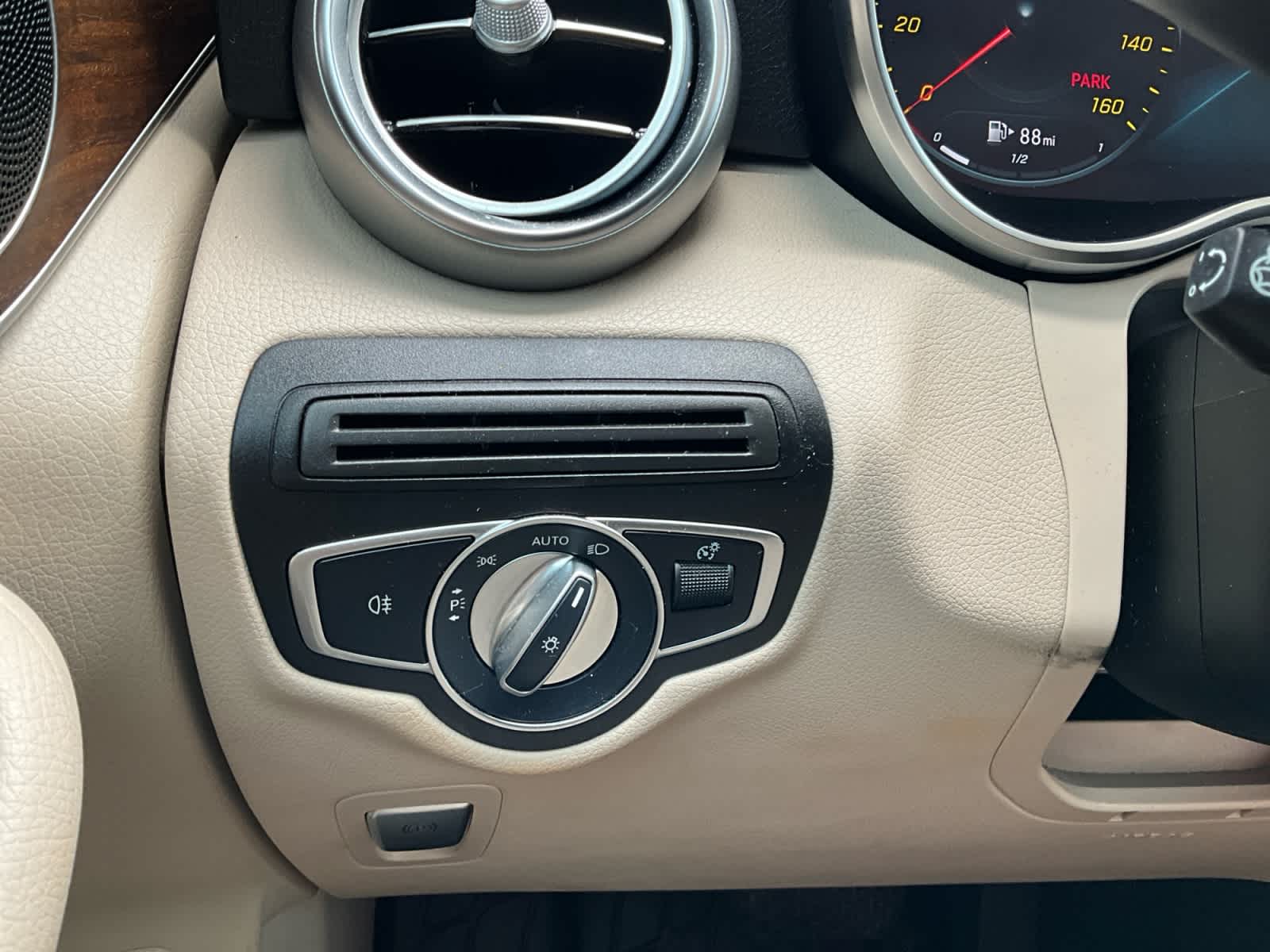 2021 Mercedes-Benz GLC 300 GLC 300