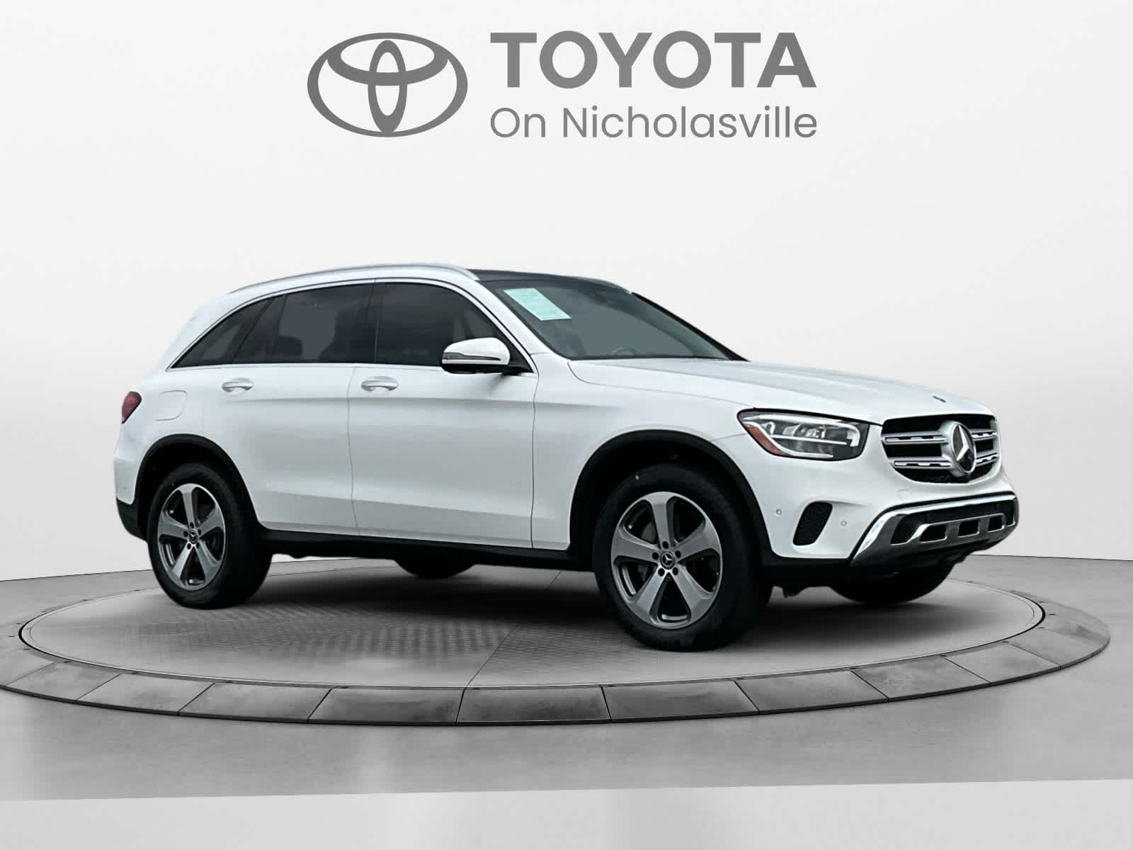 2021 Mercedes-Benz GLC 300 GLC 300