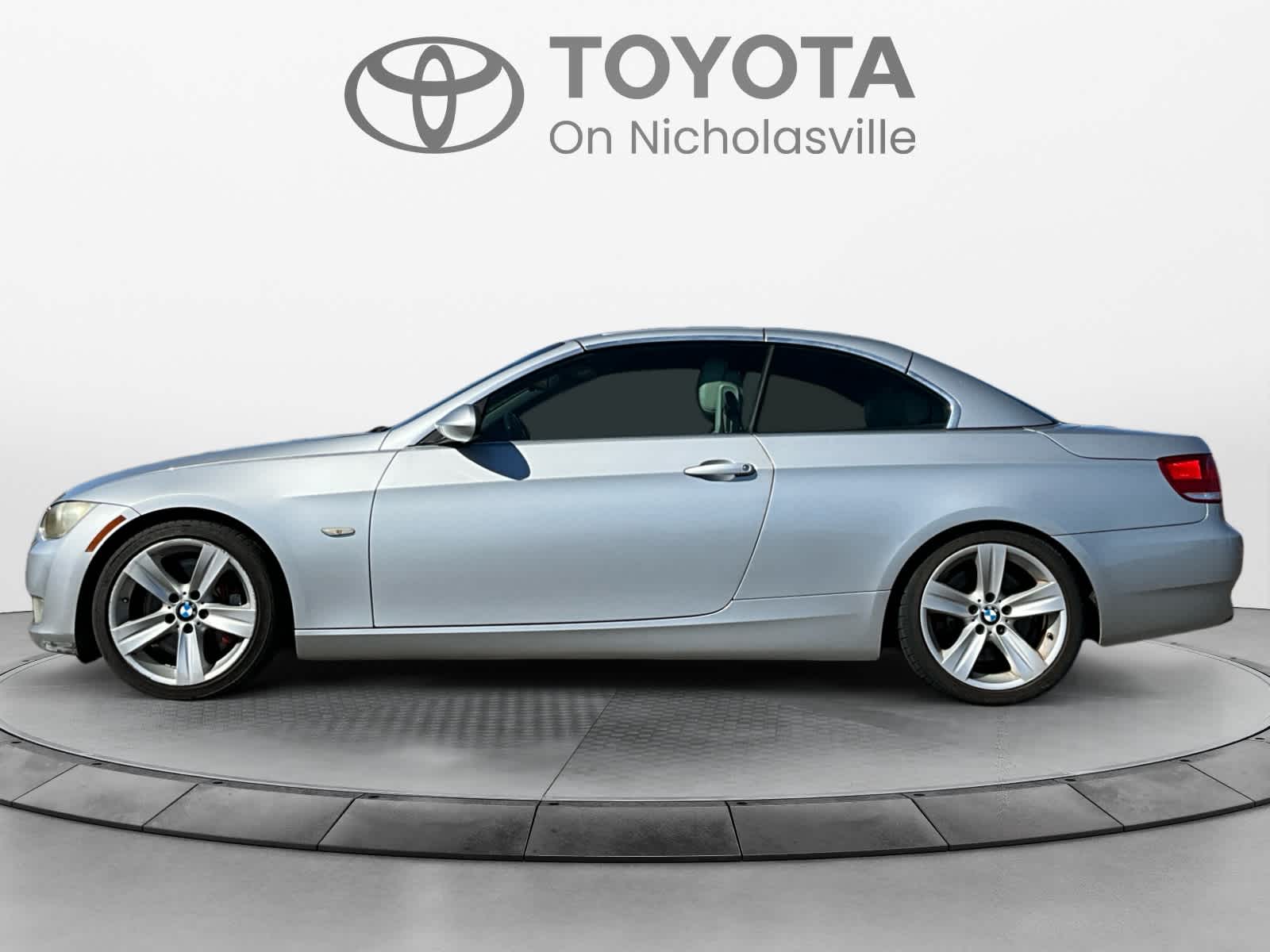 2009 BMW 335i 335i