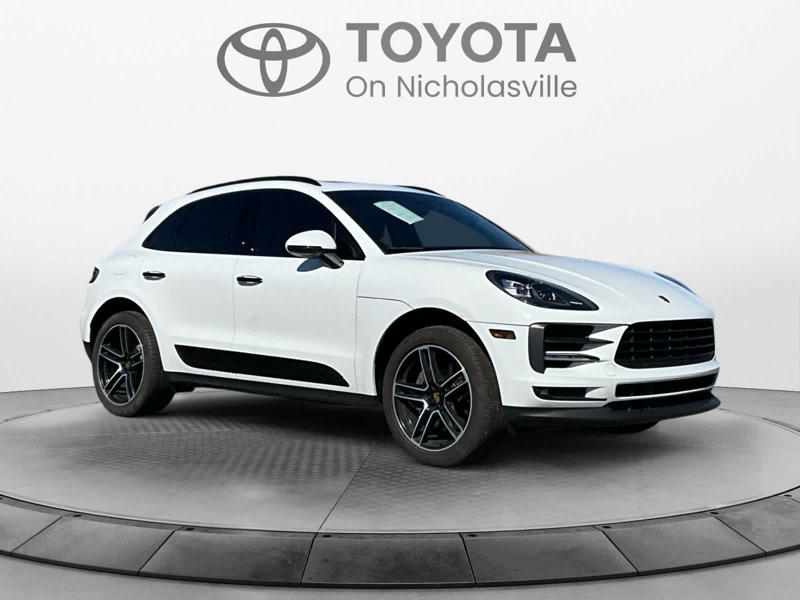 2020 Porsche Macan S