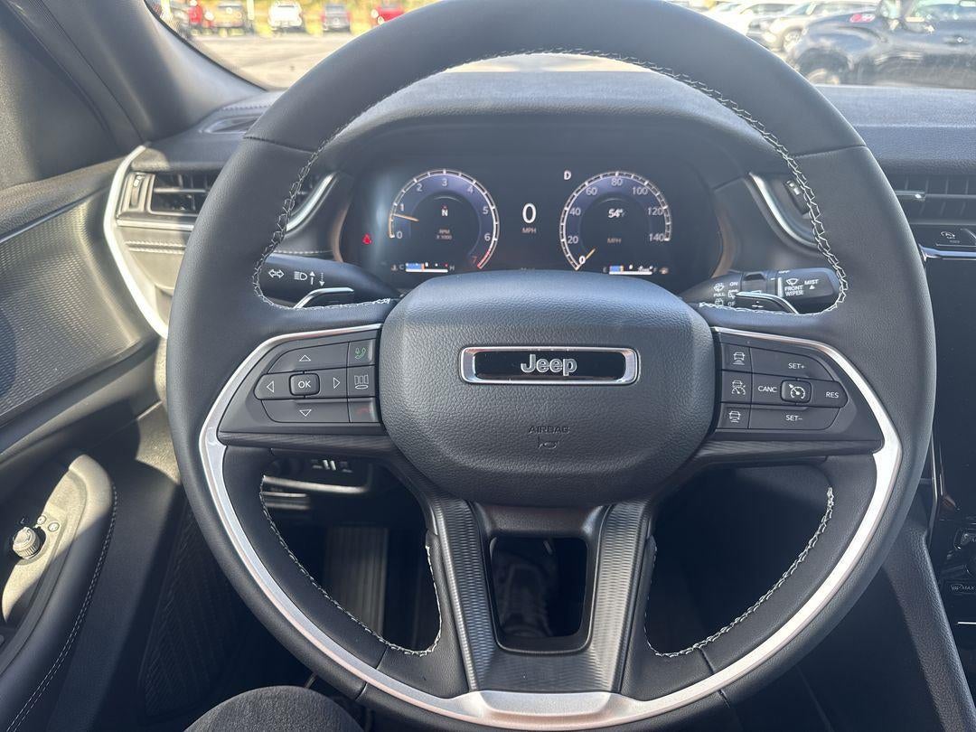 2025 Jeep Grand Cherokee Laredo X